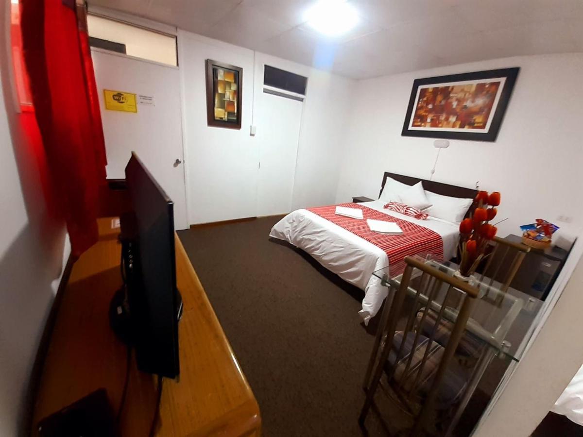 Hotel La Casa Miraflores Лима Екстериор снимка