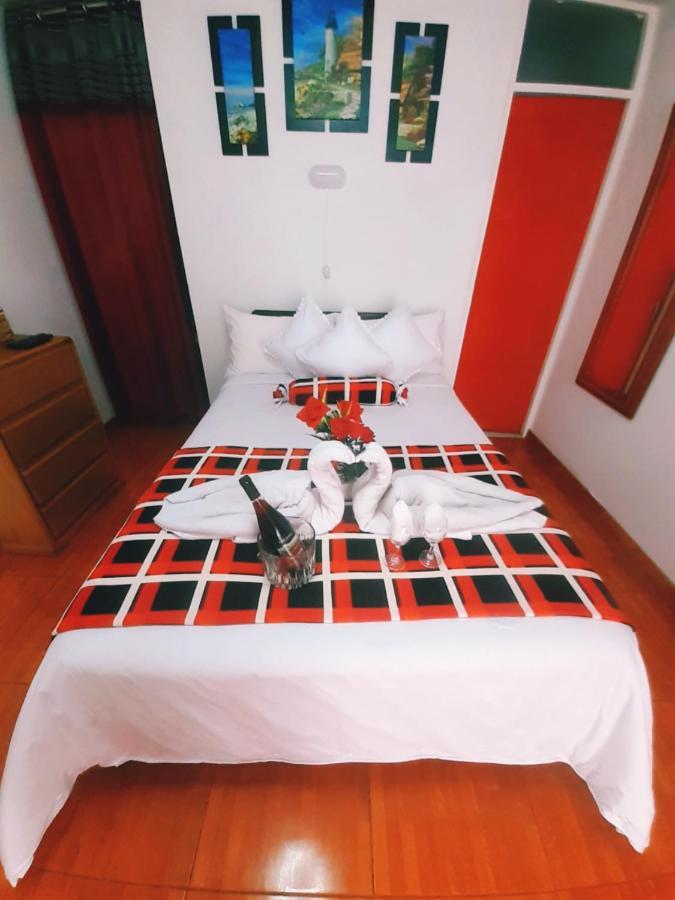 Hotel La Casa Miraflores Лима Екстериор снимка