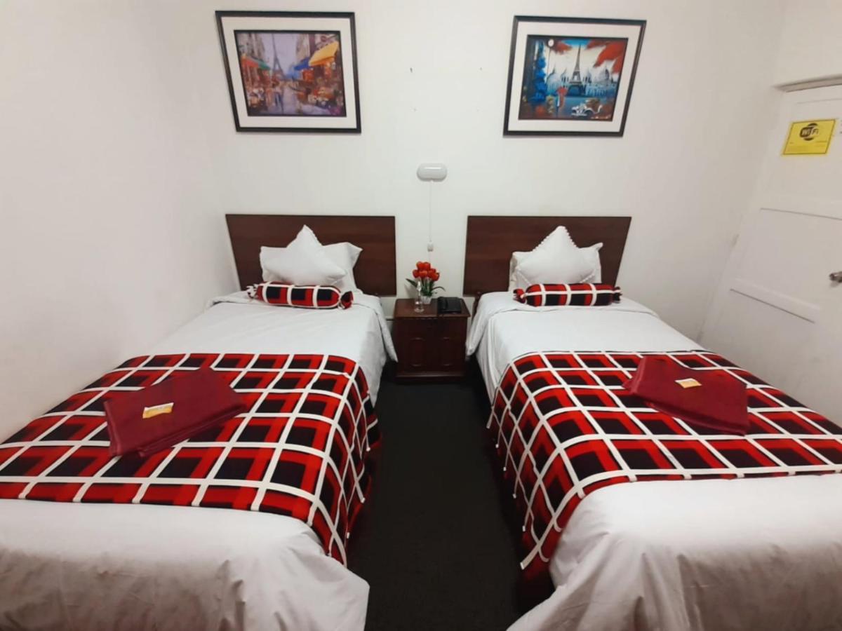Hotel La Casa Miraflores Лима Екстериор снимка